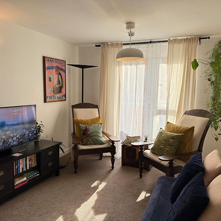 Lombok Apartment Near Old Street,Islington,Angel ลอนดอน ภายนอก รูปภาพ