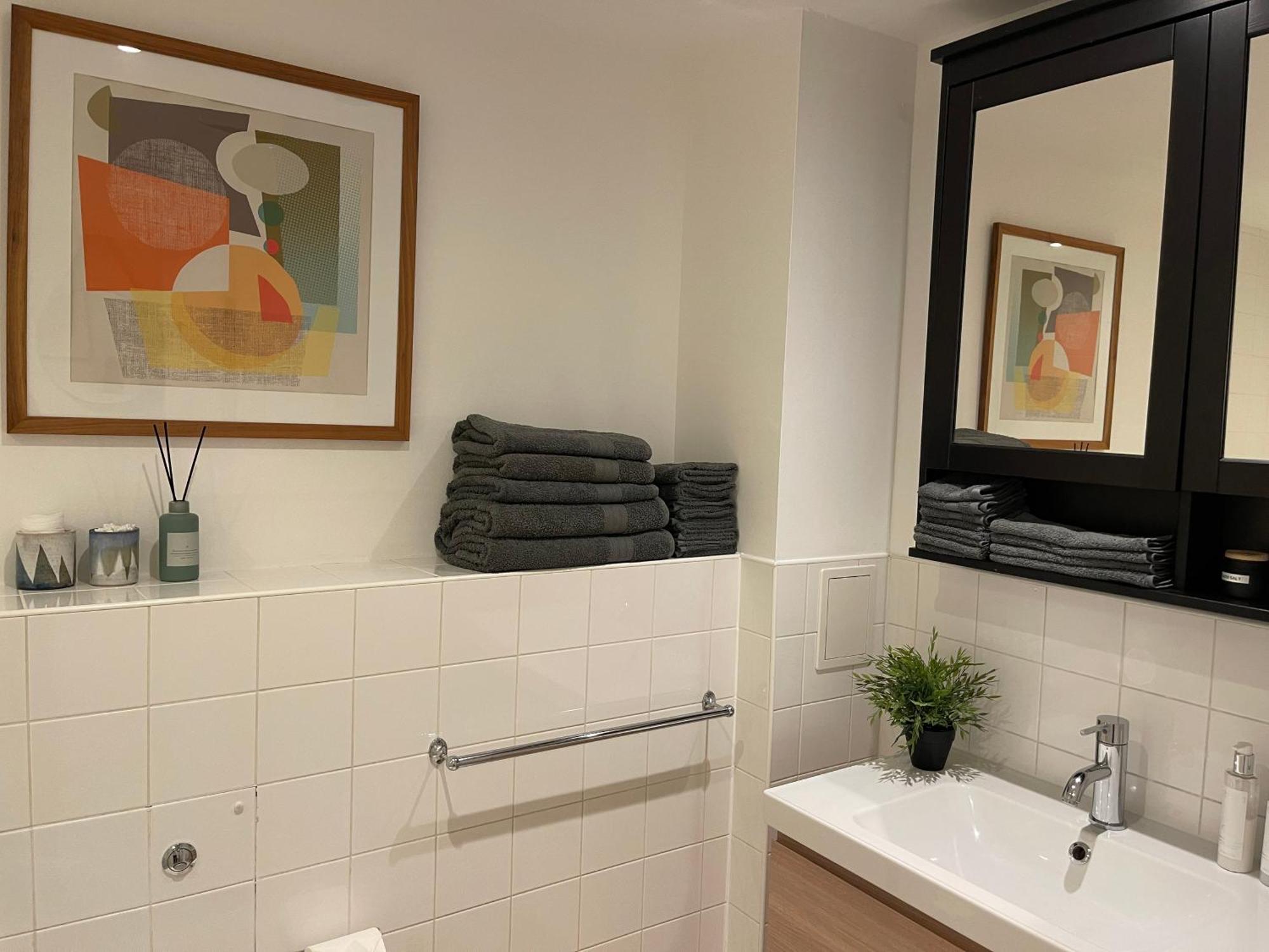 Lombok Apartment Near Old Street,Islington,Angel ลอนดอน ภายนอก รูปภาพ